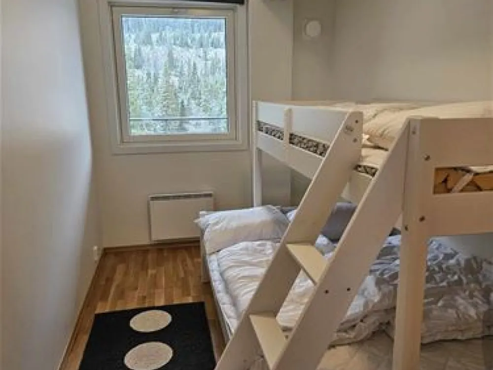 Krystallen B011