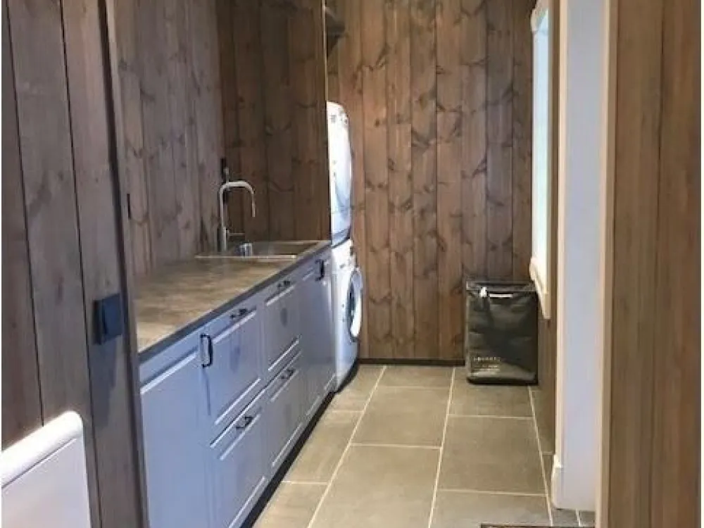 BJØNNLITJØNNVEGEN 17A