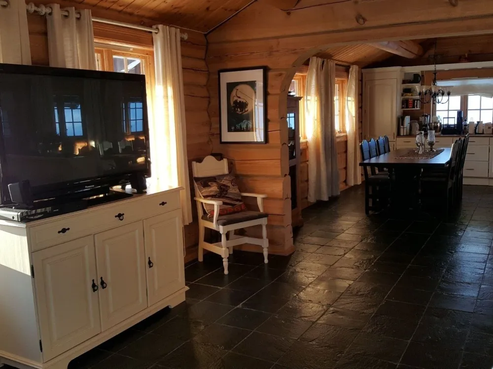 SØNNAVIND