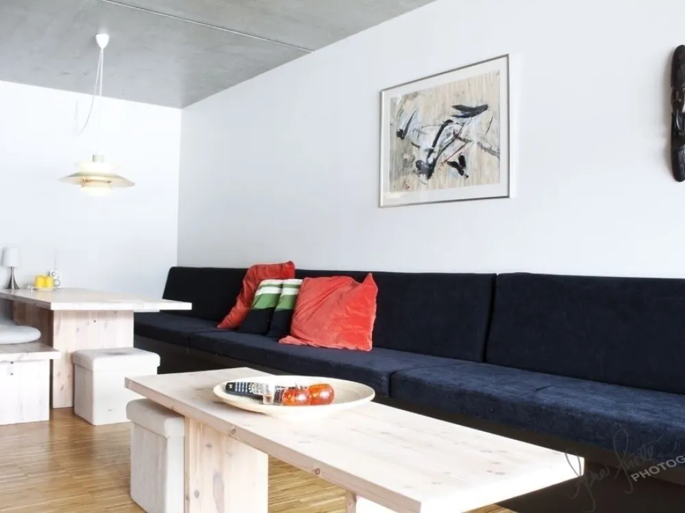 STUDIO H A307