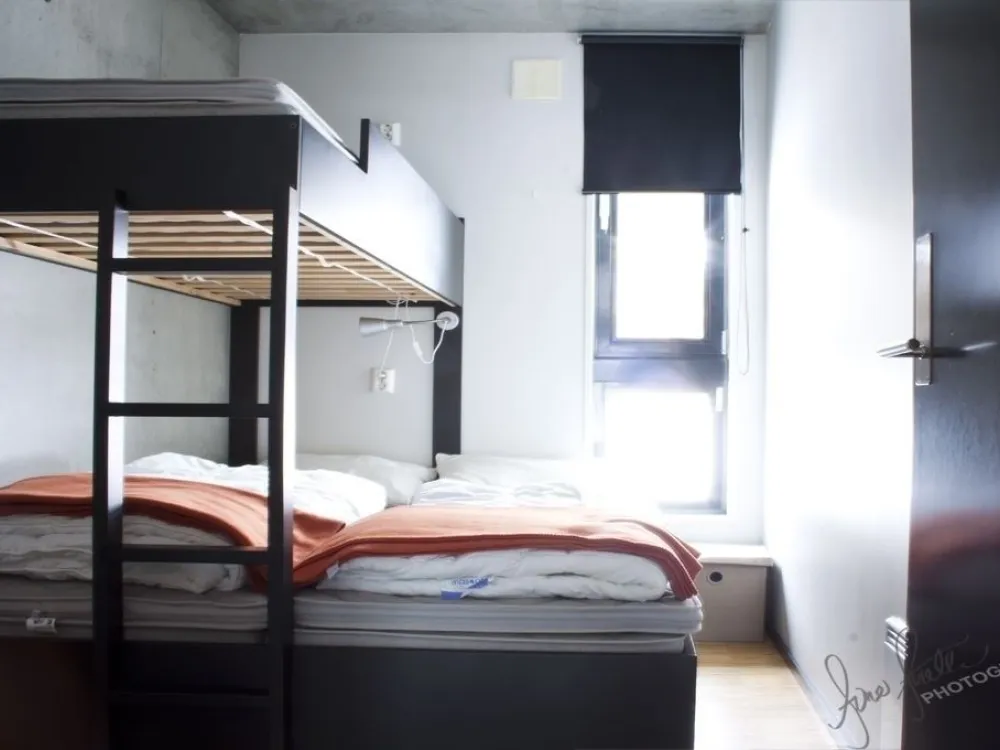 STUDIO H A307