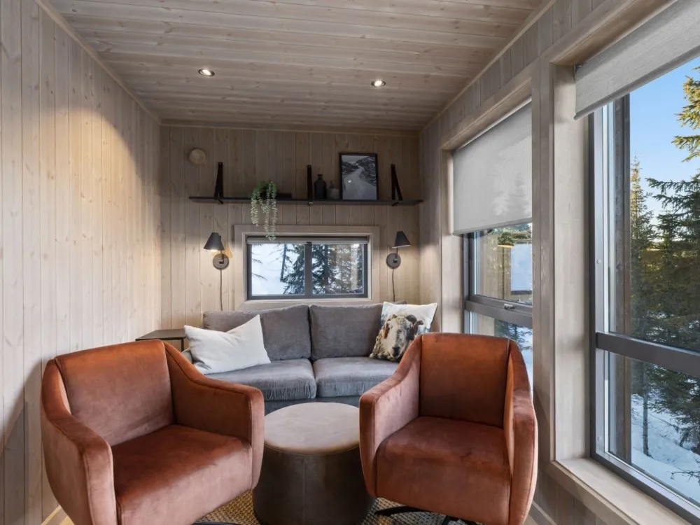 KVITFJELL VARDEN LODGE