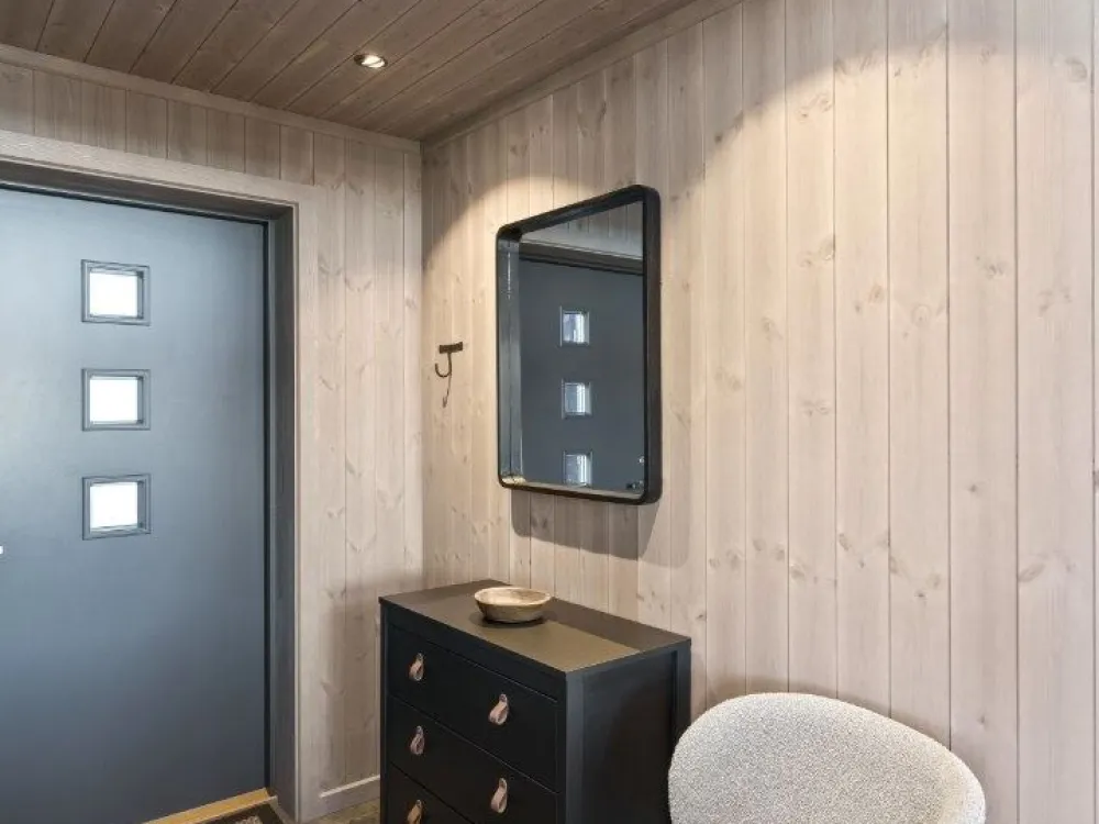 KVITFJELL VARDEN LODGE