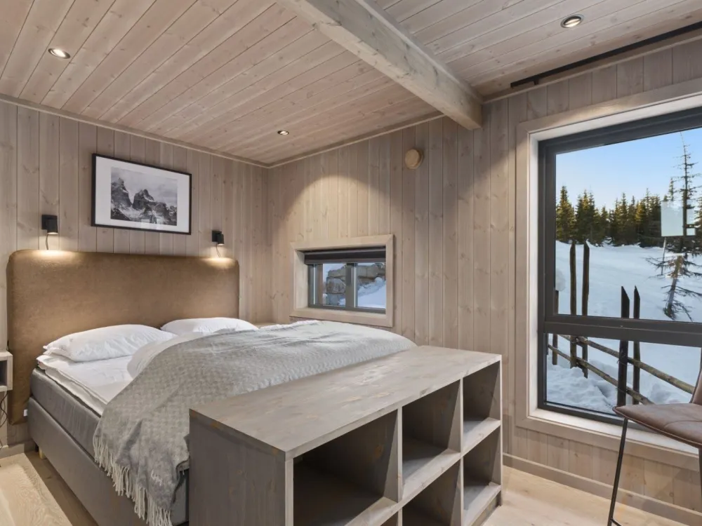 KVITFJELL VARDEN LODGE