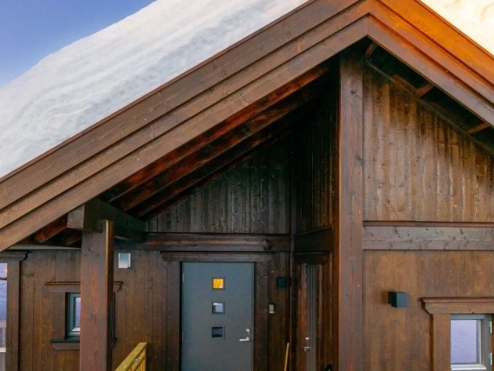 KVITFJELL VARDEN LODGE