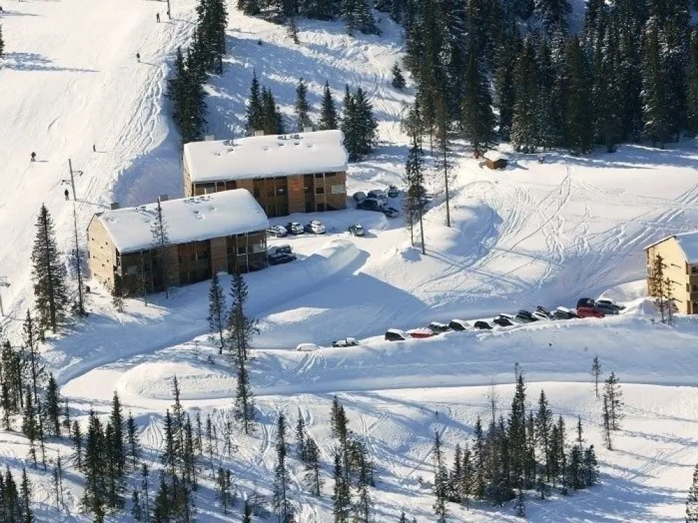 BASE CAMP 121