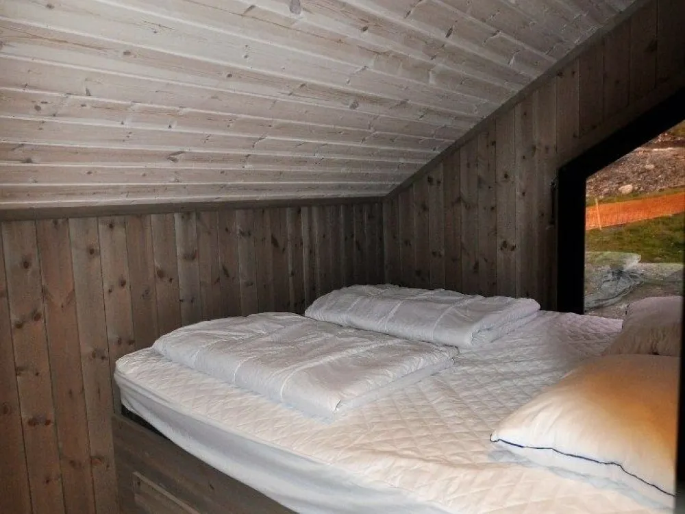 KVITFJELL ALPINGREND 8A