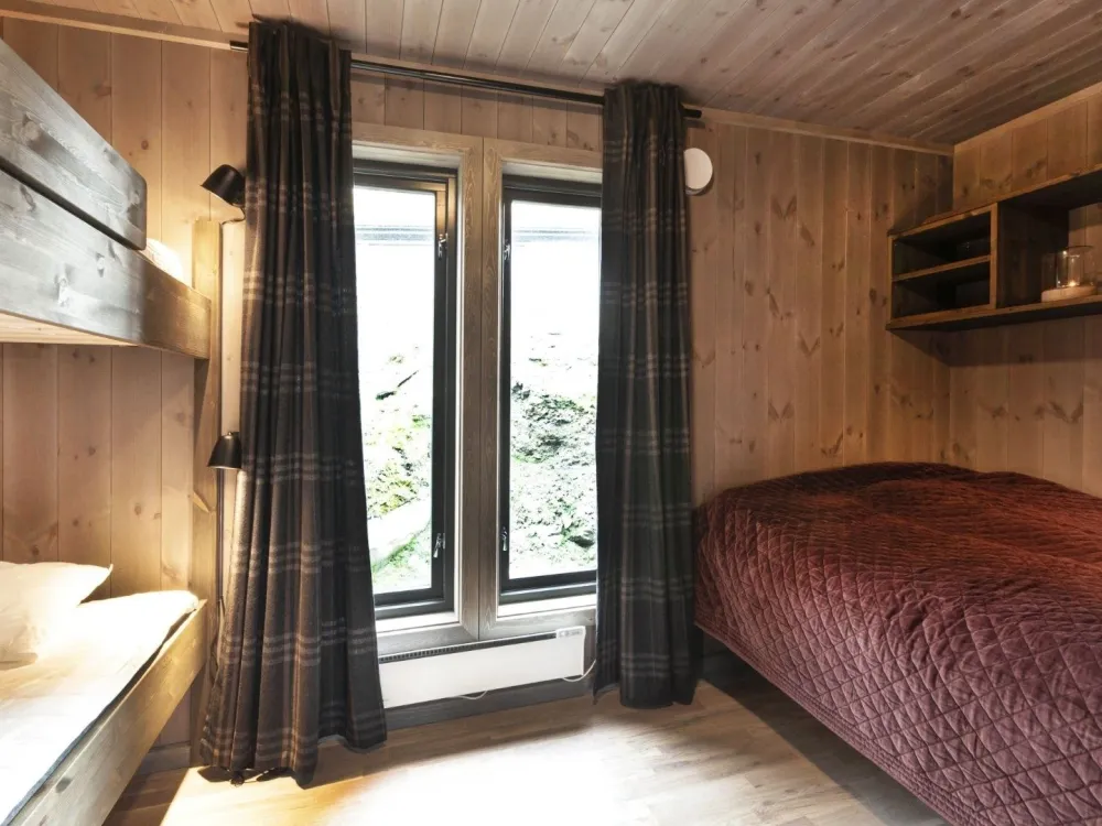 VARDEN FJELLANDSBY ANNEKS 212B