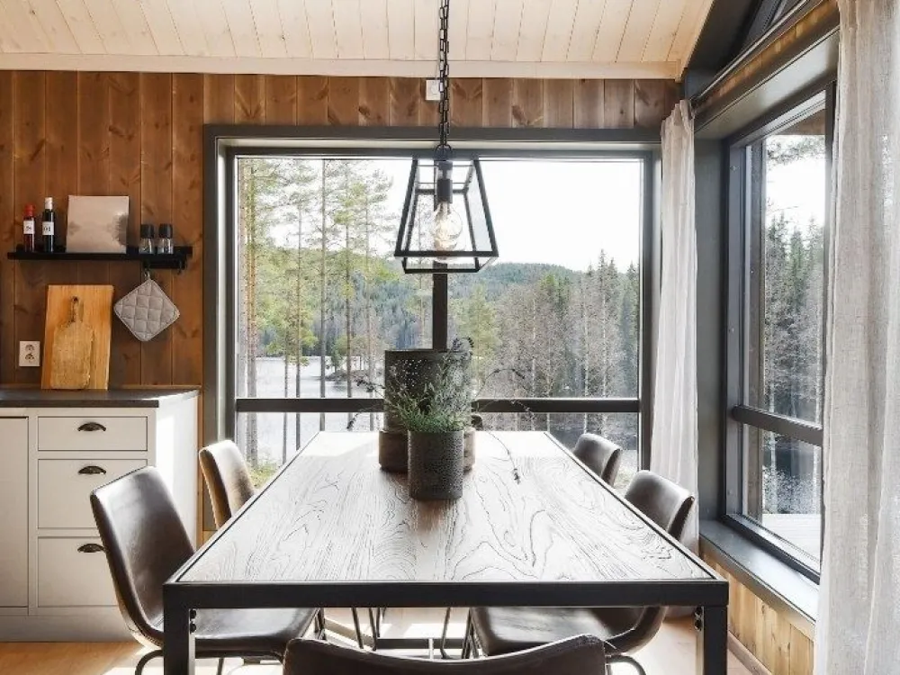 VARDEN FJELLANDSBY 206
