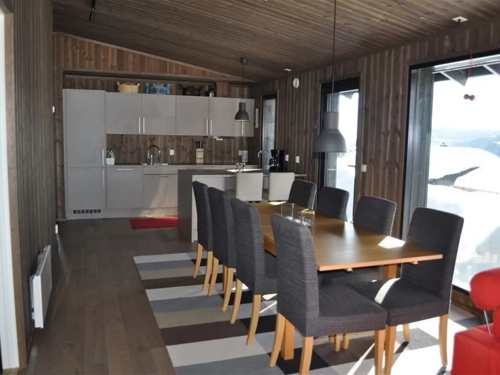SEGELSTADSETRA HYTTEGREND 8