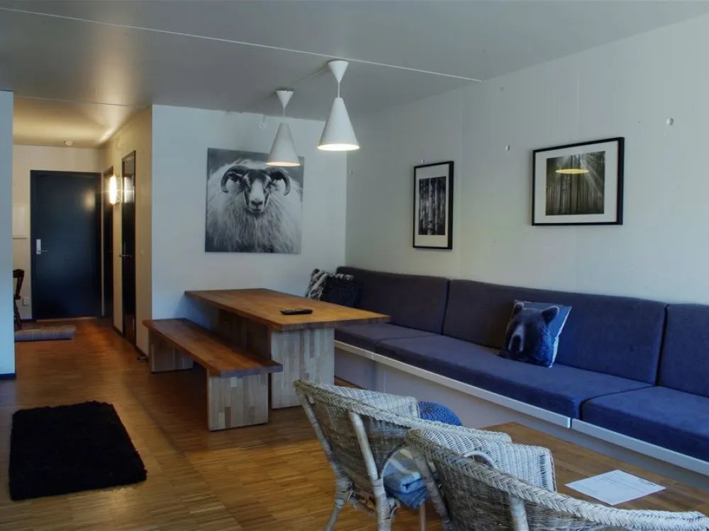 Studio H A104