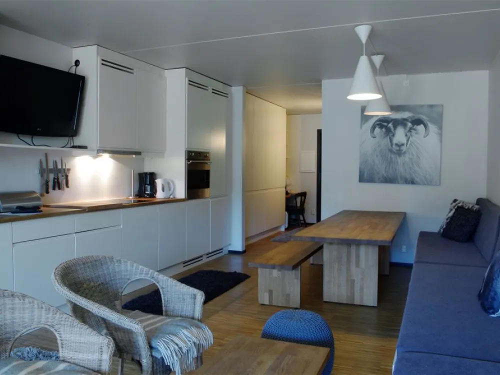 Studio H A104