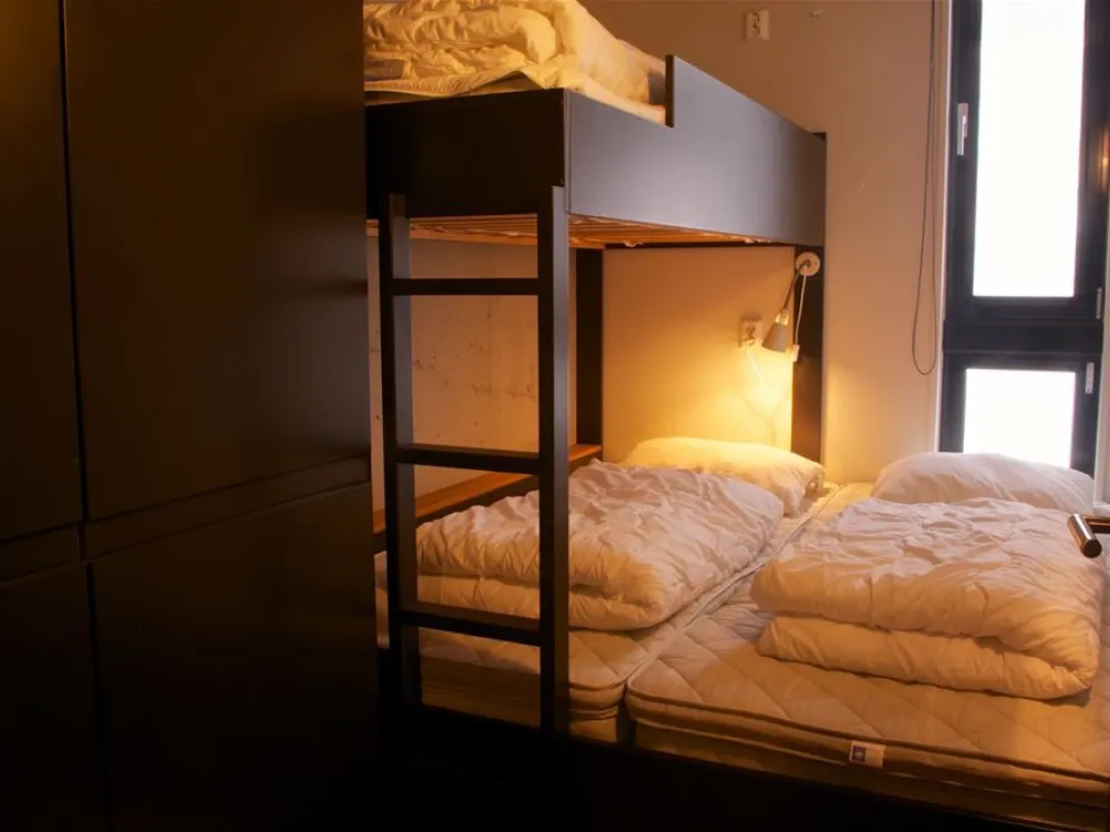 Studio H A105