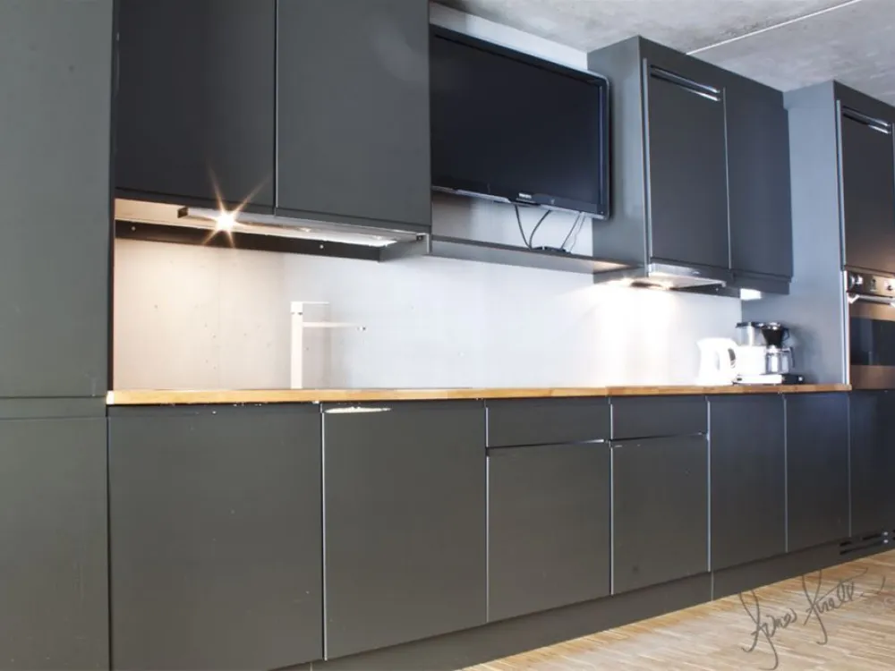 Studio H A109