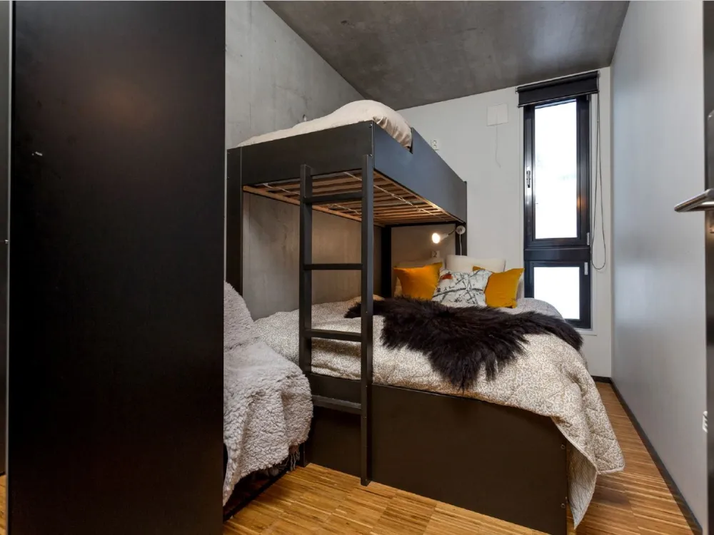 Studio H A103