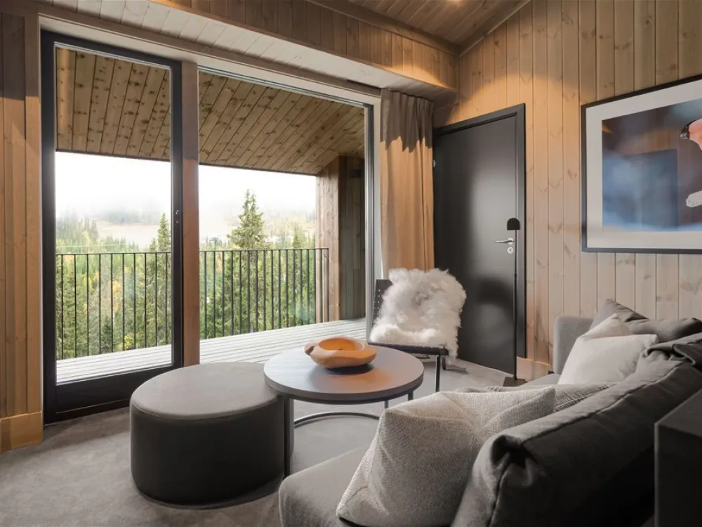 YTTERSVINGEN COMFORT MED BALKONG C3.7