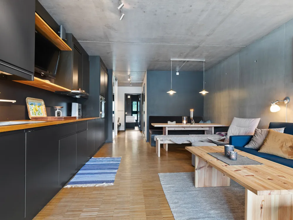 Studio H A202