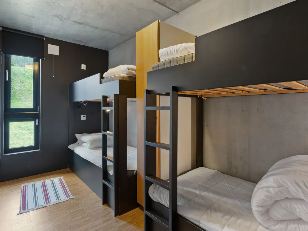 Studio H A202