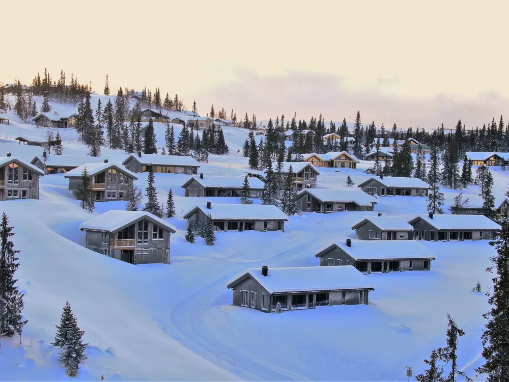 Skipasspaket till Varden Fjellandsby under mittvecka