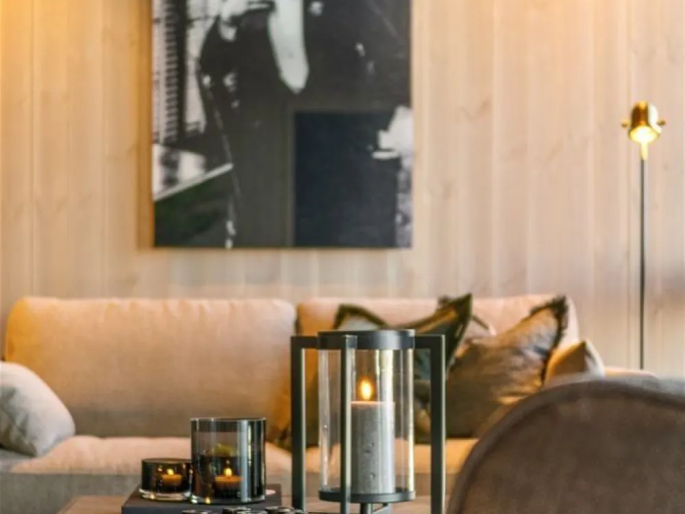 Vesper H0103