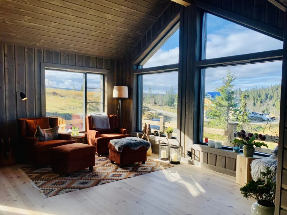 SVARTSKARDVEGEN 80