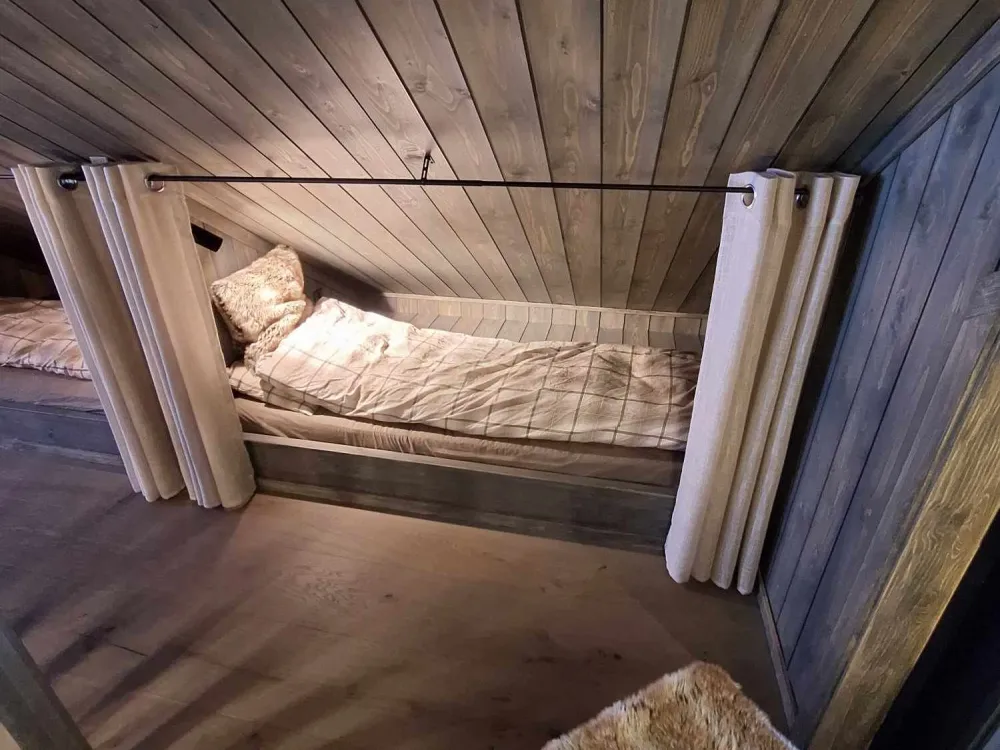 MYRSETERVEGEN 100