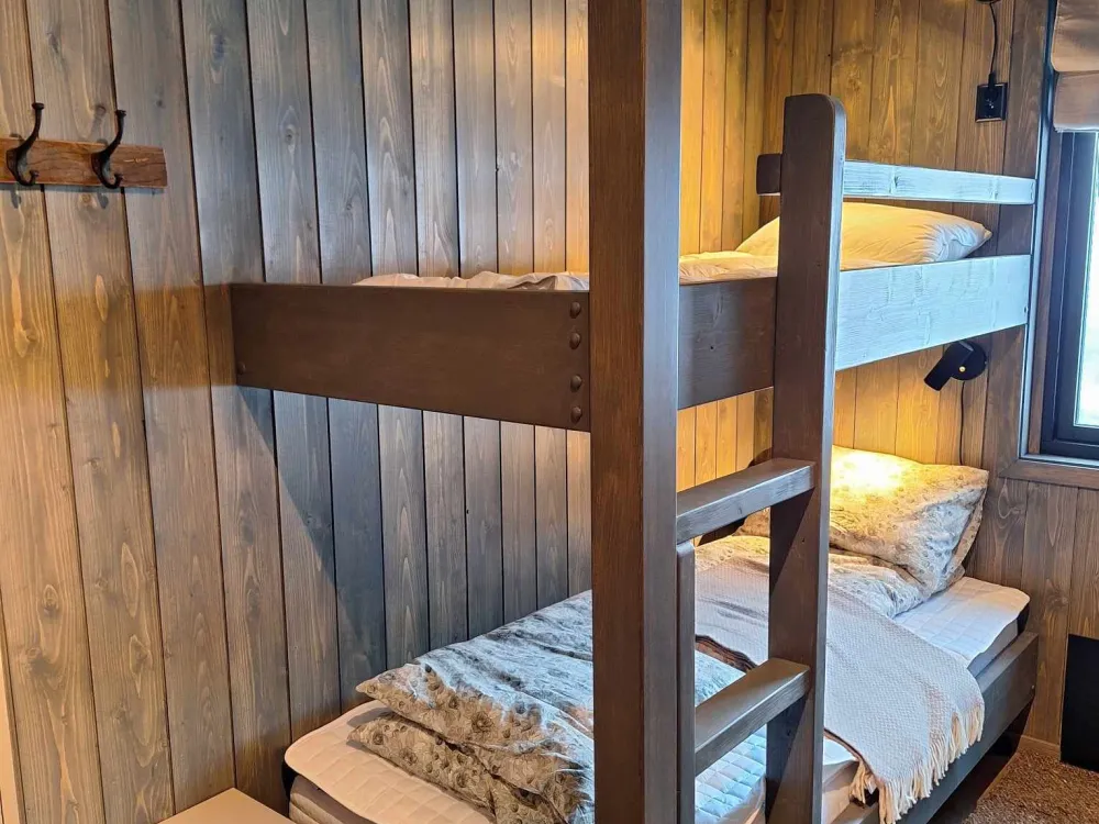 MYRSETERVEGEN 100