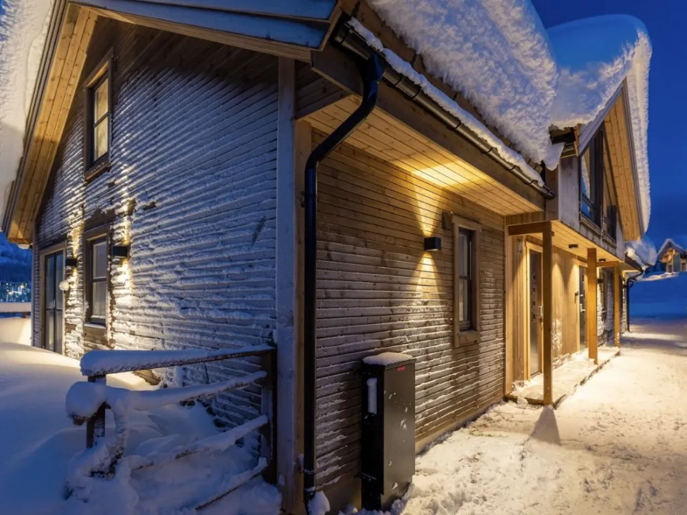 MYRSETERVEGEN 102